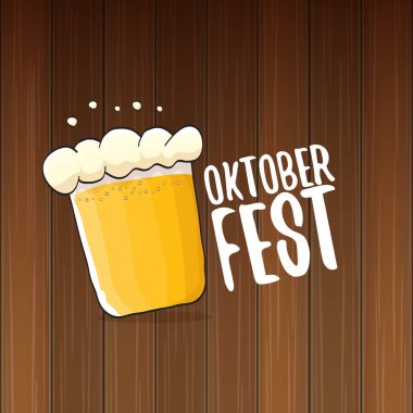 bira bardağı veya ahşap arka plan üzerinde izole bira kupa ile vektör oktoberfest vektör etiketi. octoberfest vektör grafik afiş veya afiş tasarım şablonu