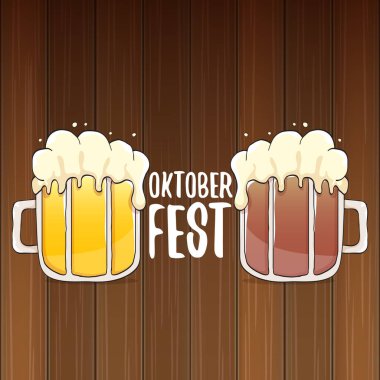bira bardağı veya ahşap arka plan üzerinde izole bira kupa ile vektör oktoberfest vektör etiketi. octoberfest vektör grafik afiş veya afiş tasarım şablonu