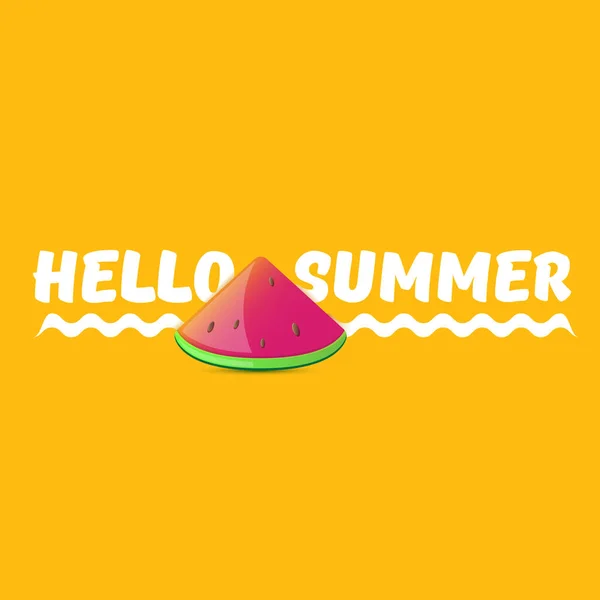 Vector Hello Summer Beach Party Flyer Design šablona s čerstvým meloun plátek izolovaný na oranžovém pozadí. Ahoj letní koncept štítek nebo plakát s ovocem a typografickým textem — Stockový vektor