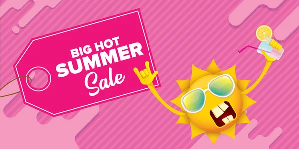 Penjualan musim panas banner web horizontal atau vektor label dengan musim panas karakter matahari bahagia mengenakan kacamata hitam dan memegang koktail terisolasi di latar belakang horisontal merah muda - Stok Vektor