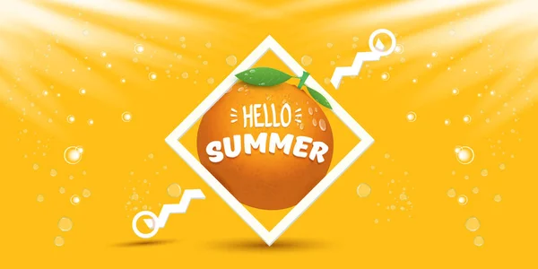 Vector Hello Summer banner horizontal o volante Plantilla de diseño con fruta naranja fresca aislada sobre fondo naranja con luces. Hola etiqueta concepto de verano o cartel con texto de frutas y letras — Archivo Imágenes Vectoriales