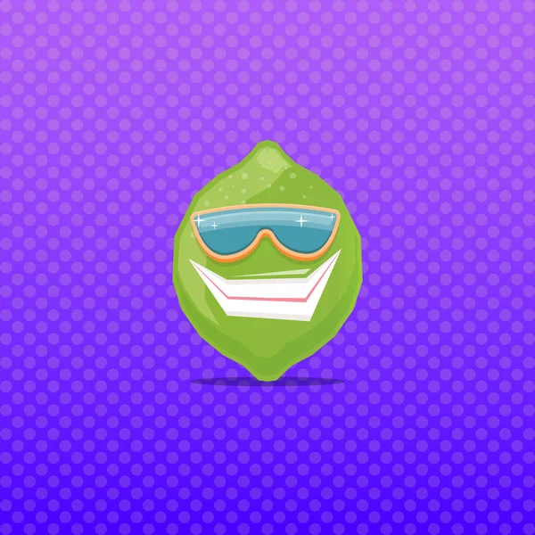 Vektor rolig tecknad grön lime karaktär med solglasögon isolerade på violett bakgrund. funky leende sommar lime citrus frukt karaktär — Stock vektor