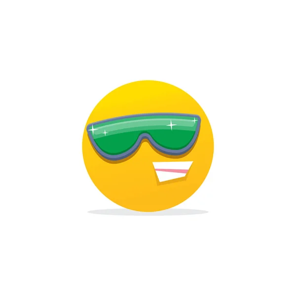 Усміхнене обличчя з сонцезахисними окулярами емодзі ізольовано на білому тлі. Піктограма посмішки або лейбл. знак соціальних мереж — стоковий вектор