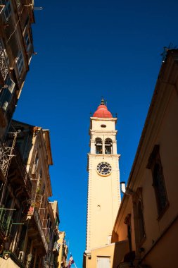 Corfu-City, Yunanistan tatil. Saint Spyridon Kilisesi'nin çan kulesi, yaz tatili Korfu. Avrupa gezisi. Ols şehir merkezi