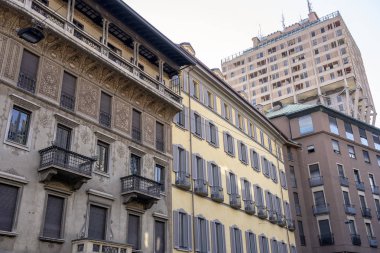 Milan (Lombardy, İtalya): Ünlü binası ile diğer saraylar Torre Velasca bilinen