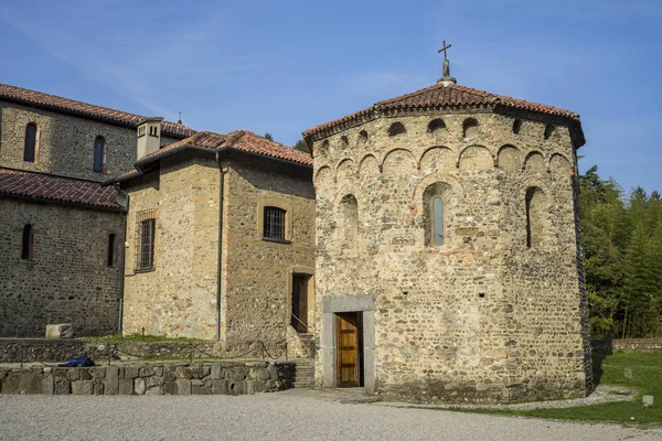 Agliate Brianza Monza Lombardia Itália Exterior Igreja Medieval Dos Santos — Fotografia de Stock