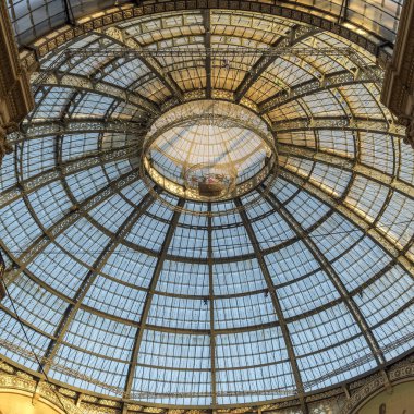 Milan, Lombardiya, İtalya: Galeri Vittorio Emanuele Noel
