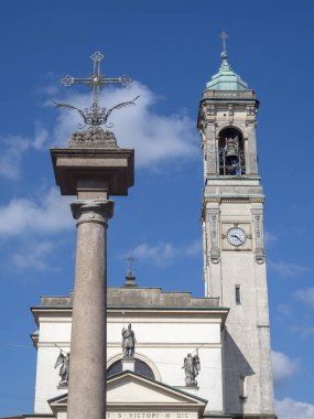 Rho, Milan, Lombardiya, İtalya: 19. yüzyılda inşa San Vittore kilisenin dış