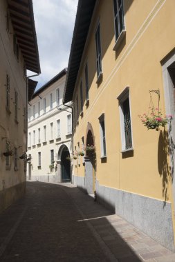 Somma Lombardo, Varese, Lombardiya, İtalya: tipik eski sokak