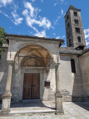 Villadossola, Verbano Cusio Ossola, Piedmont, İtalya: dış Ortaçağ San Bartolomeo kilisenin
