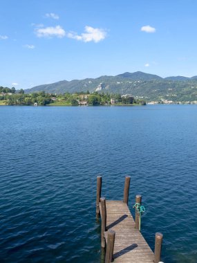 Lake Orta, Verbano Cusio Ossola, Piedmont, İtalya, yaz