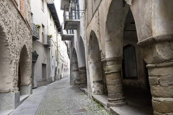 Barge Cuneo Piedmont Italy Historic Buildings Old Typical Street Portico — Stock Photo, Image