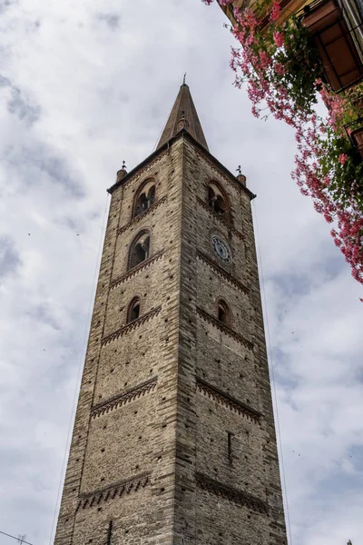 Bagnolo Piemonte Cuneo Piemonte Campanile Medievale Della Chiesa San Pietro — Foto Stock