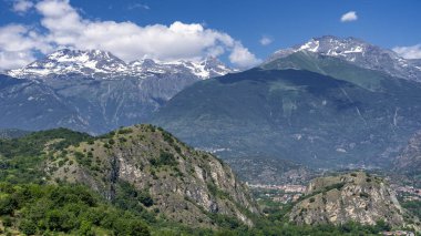 Dağ manzarası, yaz Susa Vadisi, Turin, Piedmont, İtalya,
