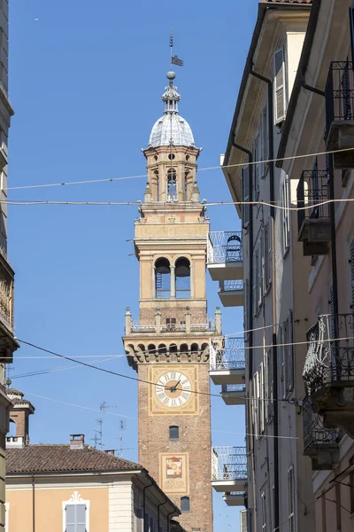 意大利皮埃蒙特 阿莱桑德里亚 卡萨莱 蒙费拉托 市政塔 中世纪纪念碑 — 图库照片