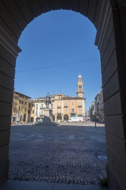 Casale Monferrato, Alessandria, Piedmont, İtalya: Via Giuseppe Mazzini kare bilinen