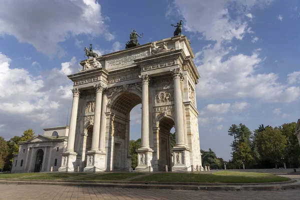 Milan, Italy: Arco della Pace — Stockfoto