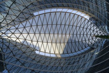 Milan, İtalya: modern Palazzo Lombardia