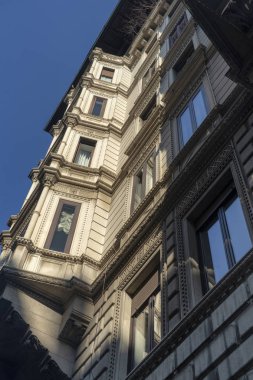 Milan, Corso Vercelli 'deki tarihi saray.