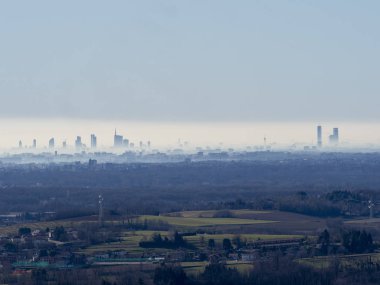 Montevecchia, İtalya Milan'dan görünümünü
