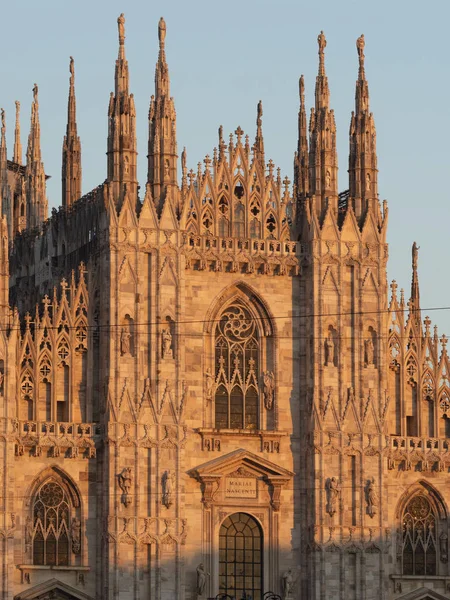 Milão: a catedral (Duomo ) — Fotografia de Stock