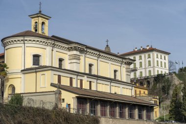 Trezzo 'da Martesana kanalı boyunca cycleway