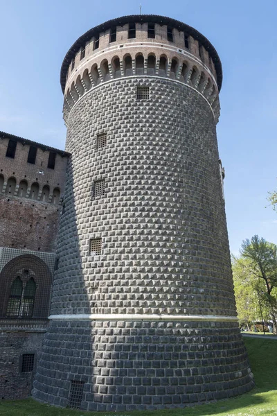 ミラノの城の塔 — ストック写真