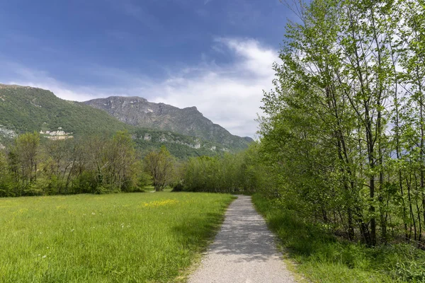 Park des Sees von Annone, Italien — Stockfoto