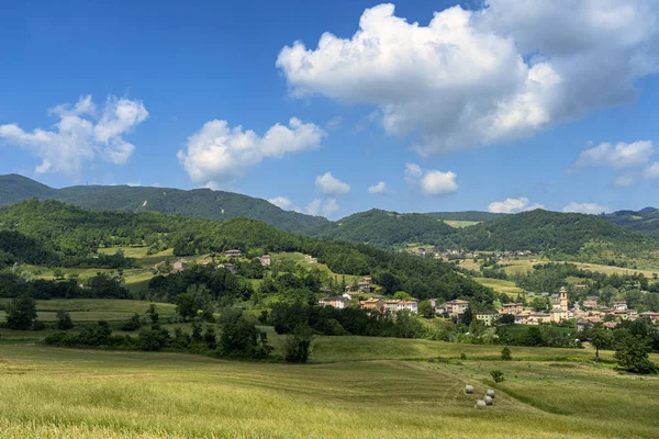 Paesaggio del Passo del Pelizzone da Morfasso, Piacenza — Foto Stock