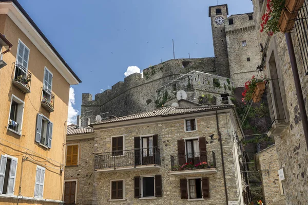 Bardi, ciudad histórica en la provincia de Parma — Foto de Stock