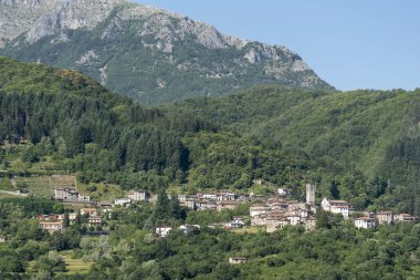 Garfagnana, Toskana'daki San Romano'nun panoramik manzarası