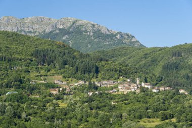 Garfagnana, Toskana'daki San Romano'nun panoramik manzarası