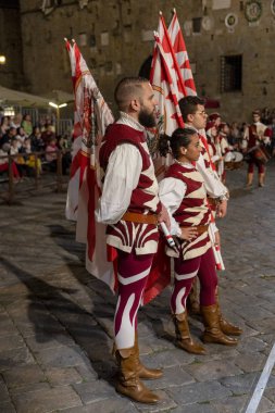 Volterra, Toskana Ortaçağ ziyafeti