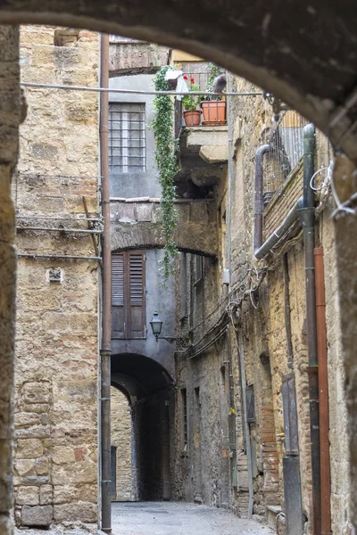 Volterra, cidade medieval na Toscana — Fotografia de Stock
