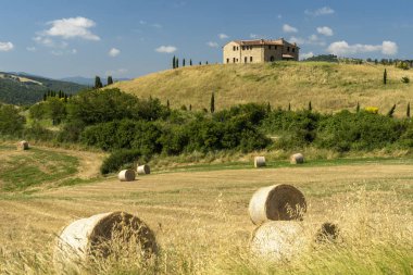 Volterra, Toskana yakınlarındaki yaz kırsal manzara