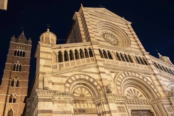 Grosseto, la catedral de noche —  Fotos de Stock