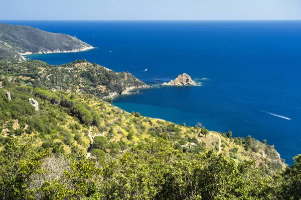 Monte Argentario, udde på Tirreno havet i Toscana — Stockfoto