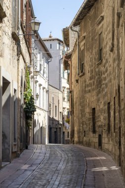 Tarquinia, İtalya: tarihi şehir