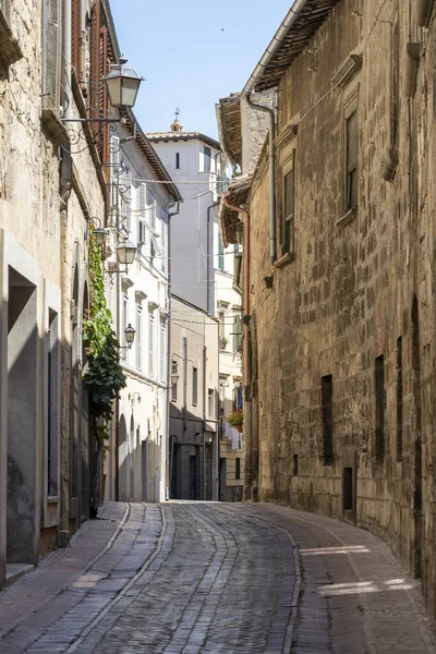 Tarquinia, İtalya: tarihi şehir