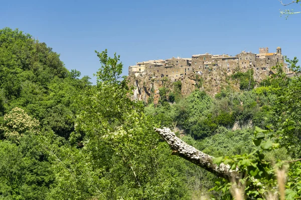 Calcata, borgo storico in Italia — Foto Stock