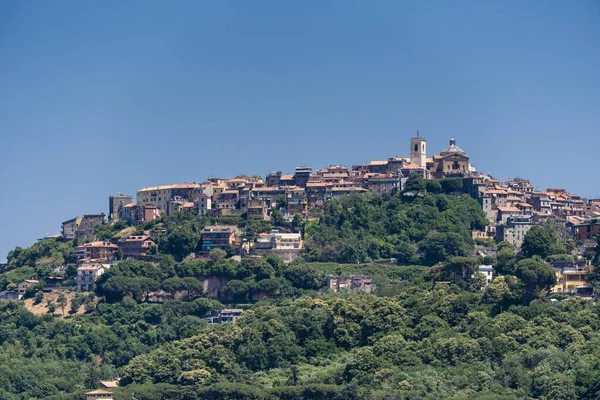 Monte Compatri visto da di Monte Porzio Catone, Roma — Foto Stock