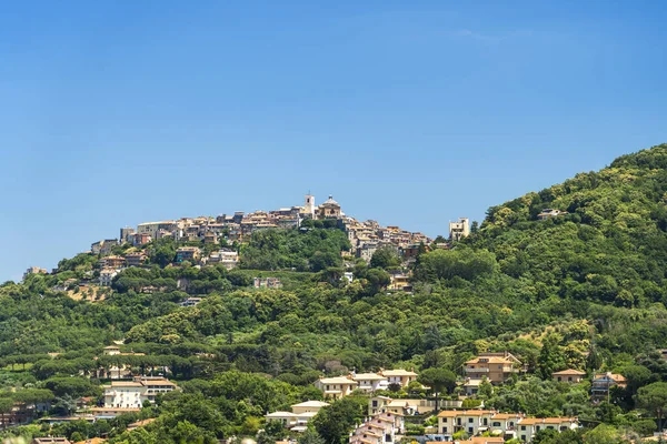 Monte Compatri visto de Monte Porzio Catone, Roma — Fotografia de Stock