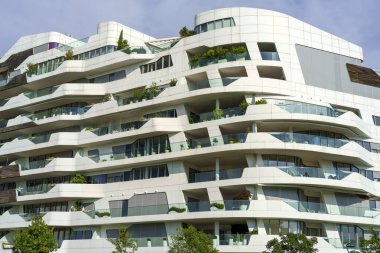 Milan, Lombardiya, İtalya: Şehir yaşamındaki modern Hadid yerleşim evleri