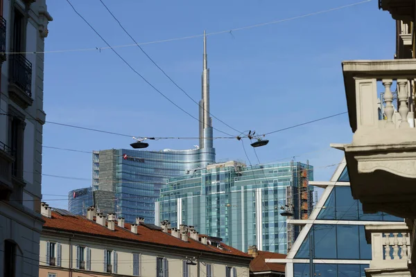 Milan Lombardy Talya Paolo Sarpi Caddesi Nden Unicredit Kulesi Göründü — Stok fotoğraf