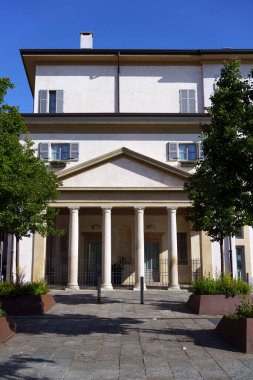 Gorgonzola, Milan, Lombardy, İtalya: Pirola olarak bilinen tarihi sarayın dışı, diğer bir değişle Fregoneschi-Pirola,