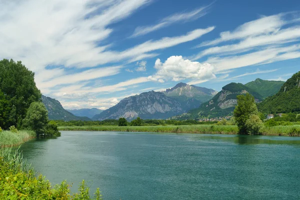 Paseo Del Río Adda Cerca Brivio Lecco Lombardía Italia —  Fotos de Stock