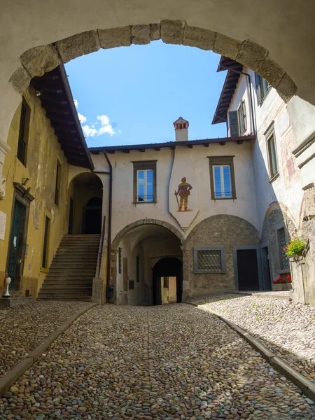 Clusone Bergamo Lombardy Italy Historic Palazzo Comunale Frescos — 图库照片