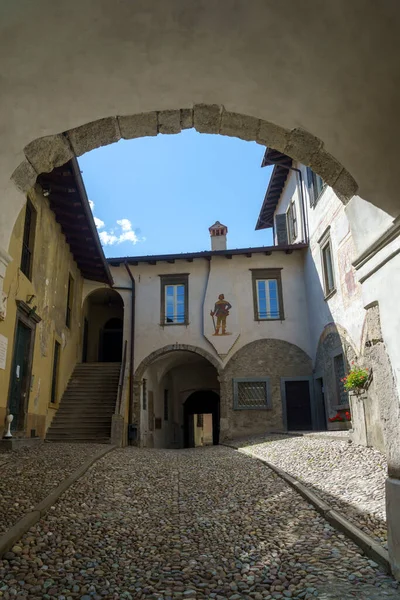 Clusone Bergamo Lombardy Italy Historic Palazzo Comunale Frescos Court — Stock Photo, Image