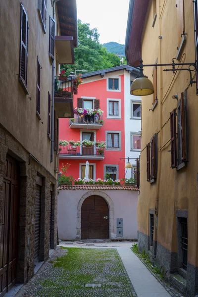 Breno Brescia Lombardije Italië Historische Stad Oglio Vallei Typische Straat — Stockfoto