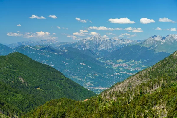 Paisagem Montanhosa Longo Estrada Para Crocedomini Passar Província Bréscia Lombardia — Fotografia de Stock